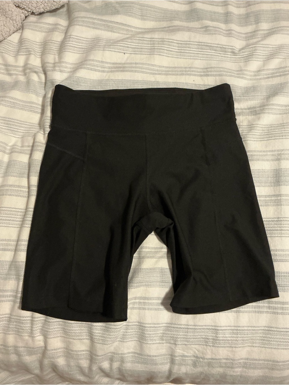 High-Rise Black Women’s Bike Shorts with Supportive Waistband
